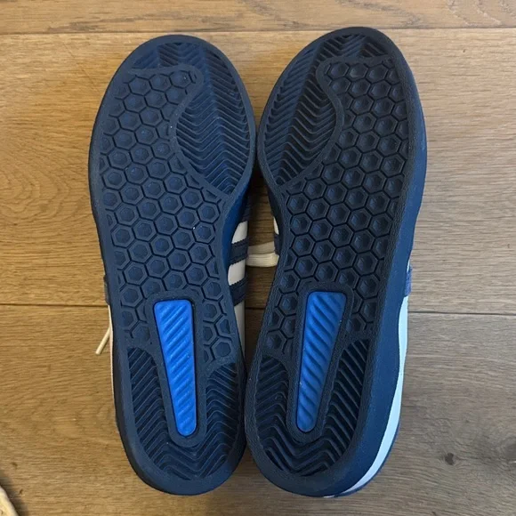 Adidas Campus White and Navy Blue Women’s Sneakers Size 11 *Unworn* - Picture 3 of 4